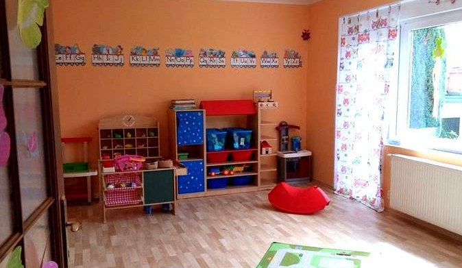 mateřským soukromým školám Suchdol