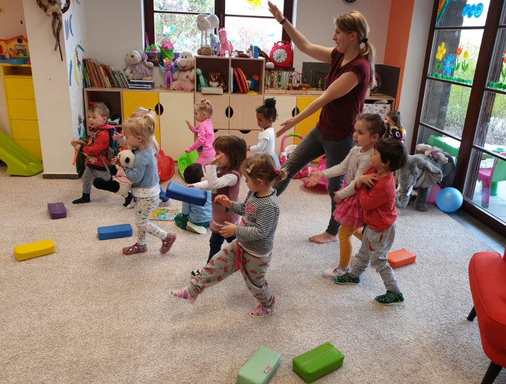 MŠ A JESLE JITŘENKA mateřskými školami